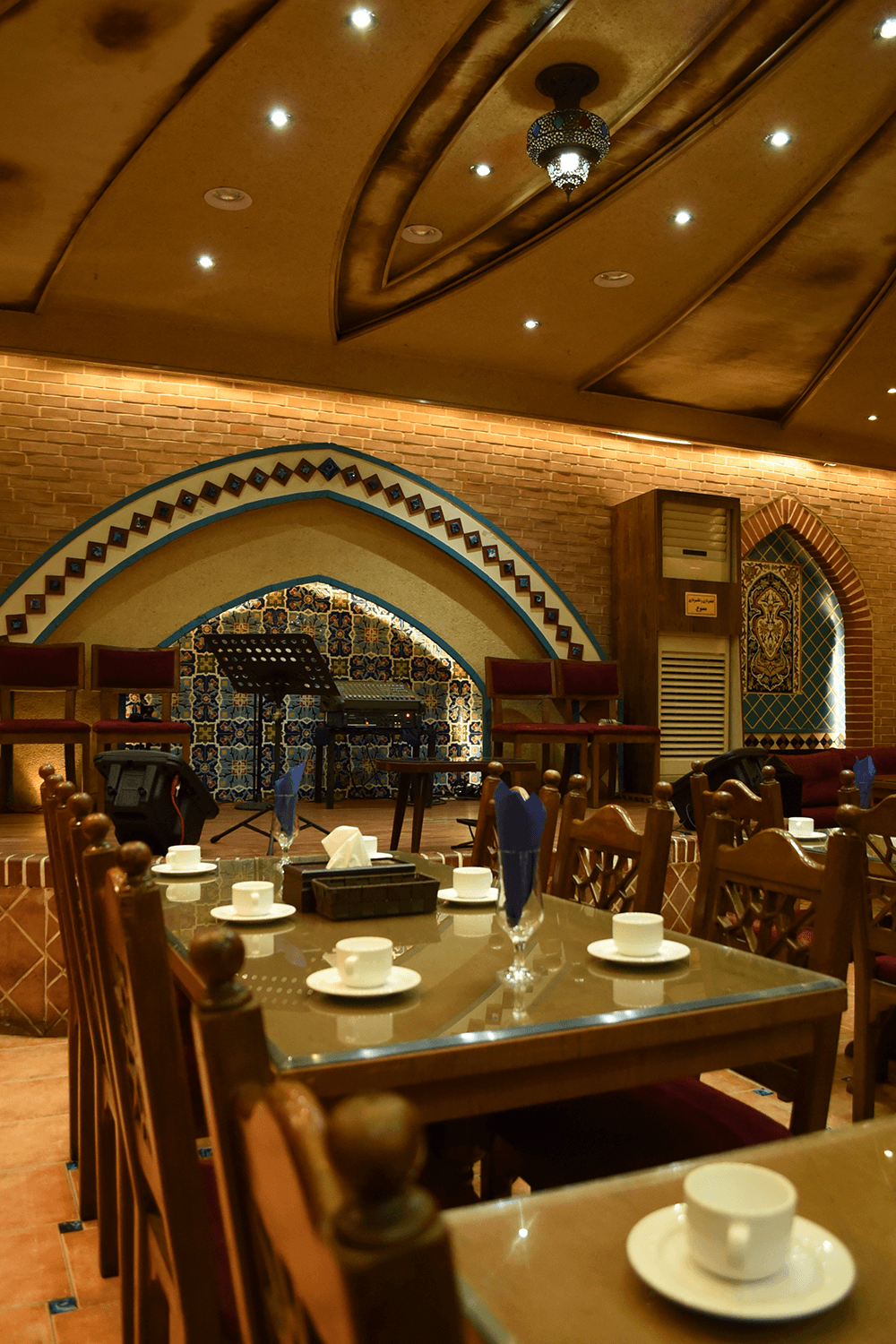 R/رستوران خوب در تهران