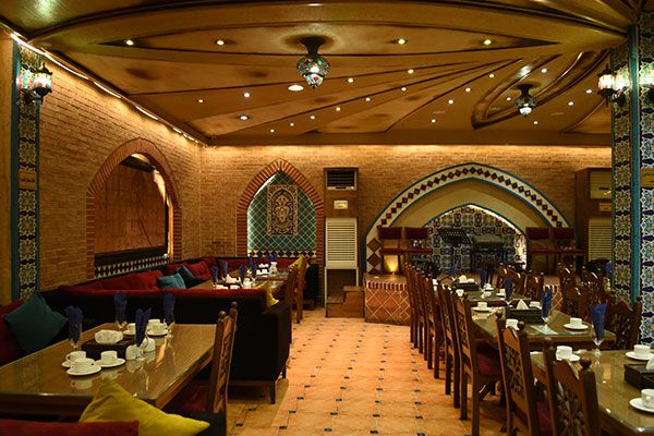 c/بهترین رستوران سنتی تهران